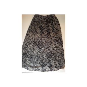 Forever 21 black and white sheer maxi skirt